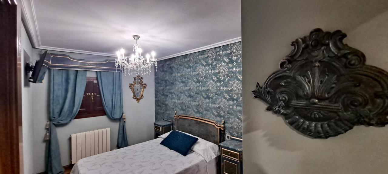 Domus Josefae Apartment Salamanca Bagian luar foto